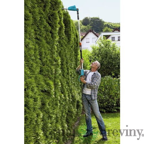 Gardena Akumulátorové teleskopické nožnice na živý plot THS 42/18V P4A - súprava na okamžité použitie 14732-20