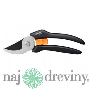 Nožnice FISKARS SOLID P121 ručné dvojsečné 1057160