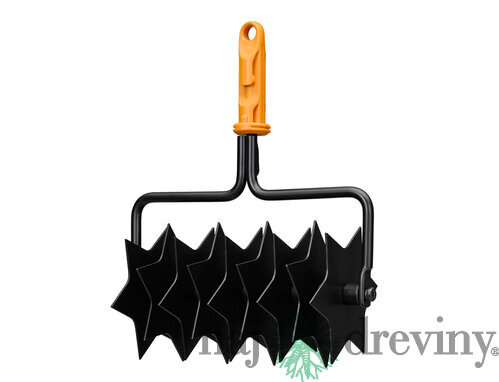 Prevzdušňovač trávníkov FISKARS 21 cm OneClick 1080688