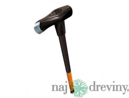 Štiepacia sekera FISKARS X37 kalač 1001704