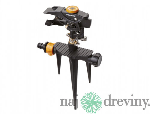 Zavlažovač FISKARS impulzný kovový 1023658