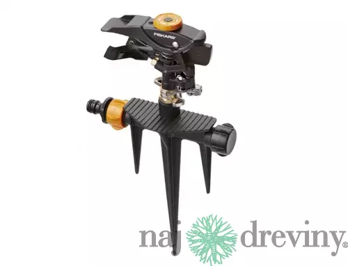 Zavlažovač FISKARS impulzný kovový 1023658